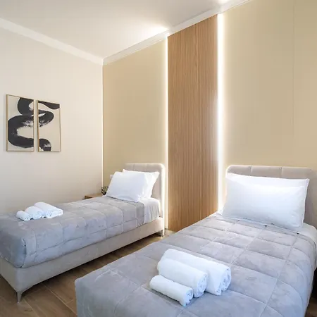 Dimora Marcello Luxury Apartment *